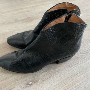 Zou Xou Magda ankle boots